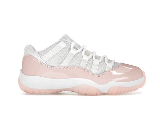 Air Jordan 11 low Legend Pink