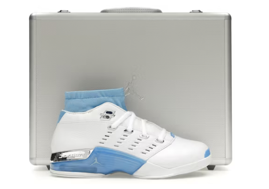 Air Jordan 17 low University Blue (2024)