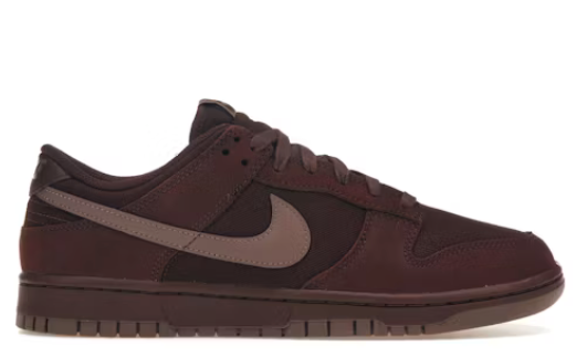 Nike SB Dunk Low Burgundy Crush