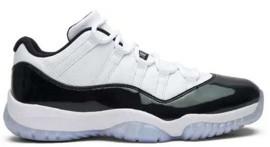 Air Jordan 11 low Emerald